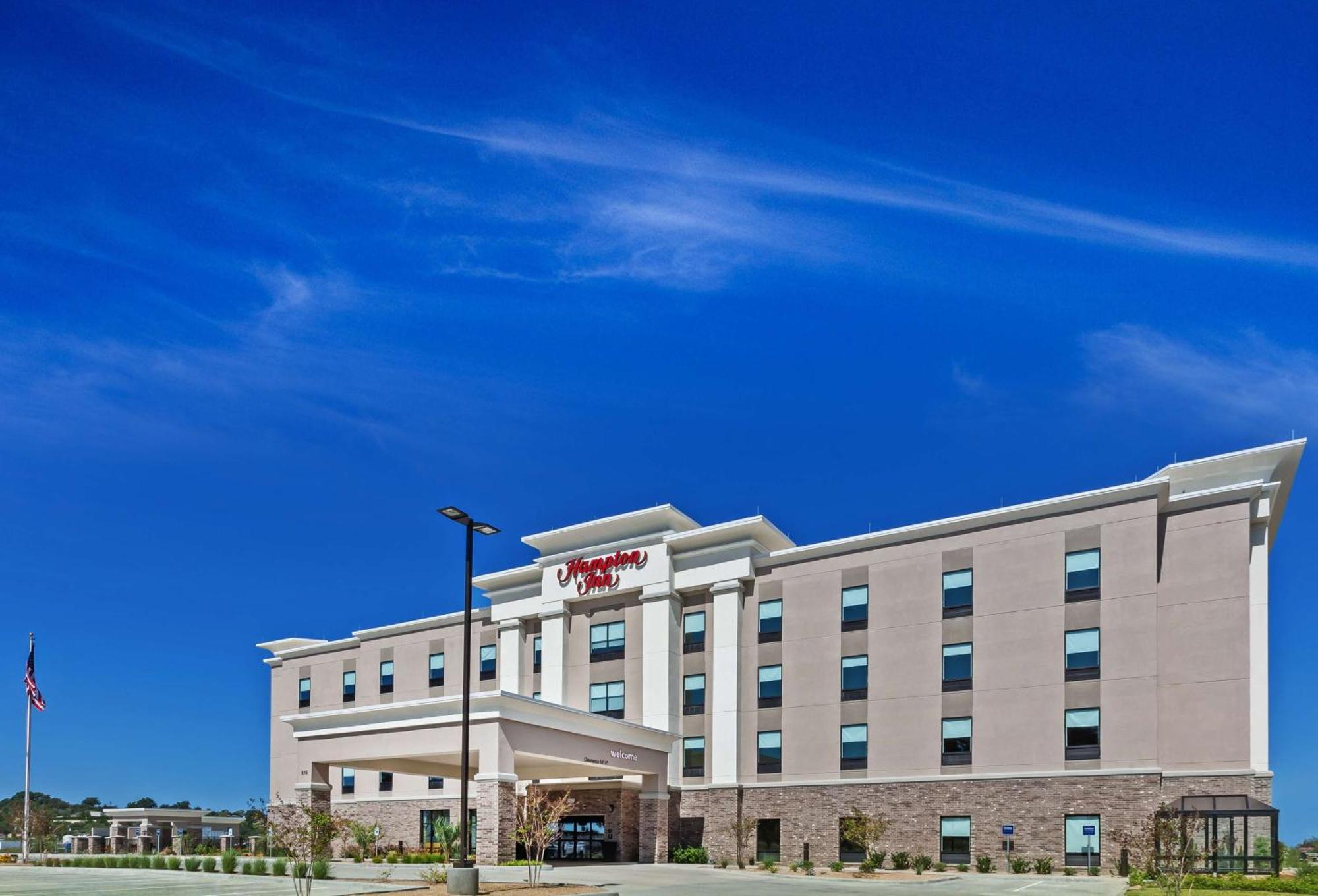 Hampton Hotel 3*